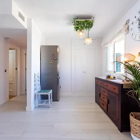 Almirante Apartment *